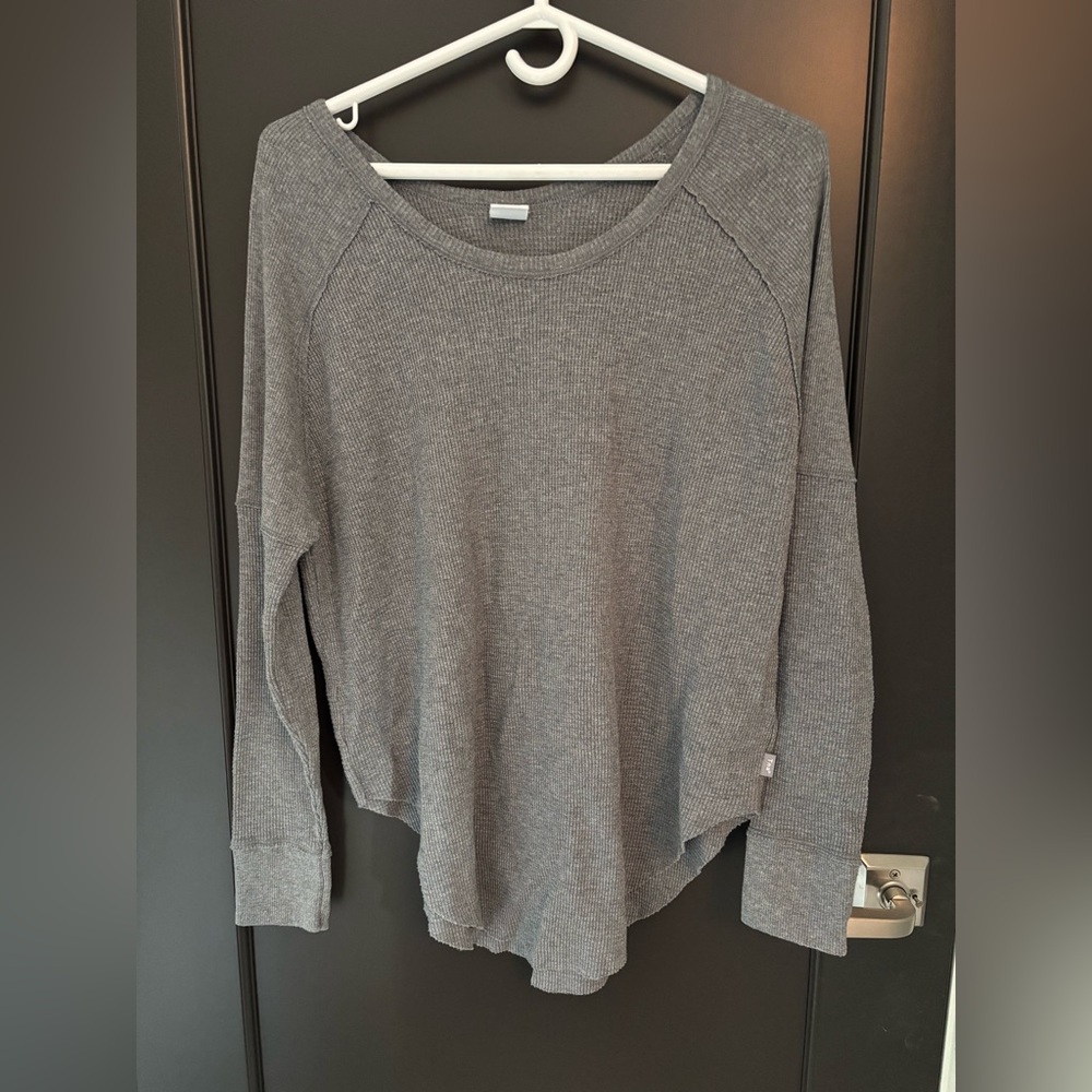 TNA Heather Gray Ribbed Knit Top